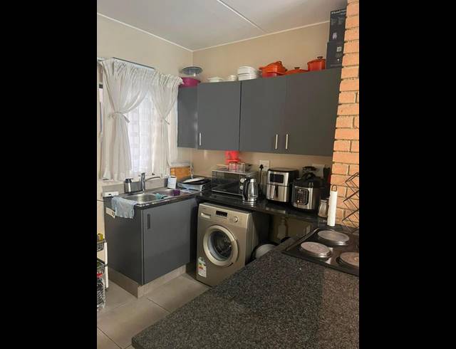 2 BEDROOM PROPERTY TO RENT IN VORNA VALLEY